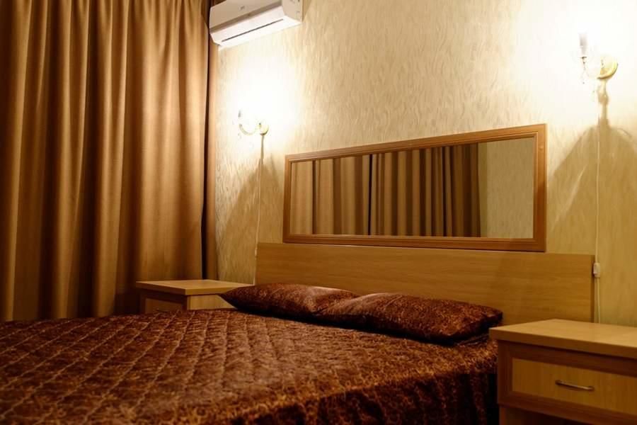 Апартаменты Apartment on Mozolevskogo in the Center of the City Херсон-41