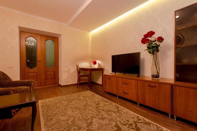 Апартаменты Apartment on Mozolevskogo in the Center of the City Херсон-54