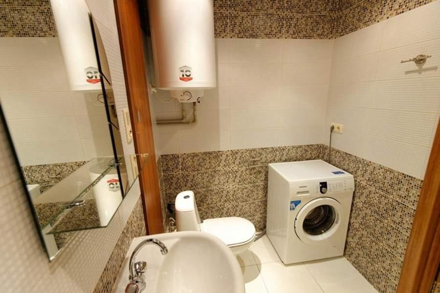 Апартаменты Apartment on Mozolevskogo in the Center of the City Херсон-63