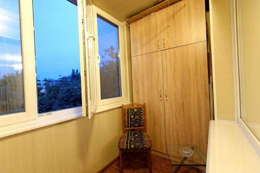 Апартаменты Apartment on Mozolevskogo in the Center of the City Херсон-84