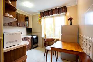 Апартаменты Apartment on Mozolevskogo in the Center of the City Херсон Люкс с балконом-22