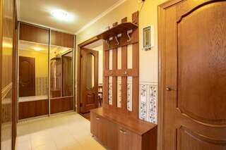 Апартаменты Apartment on Mozolevskogo in the Center of the City Херсон Люкс с балконом-87