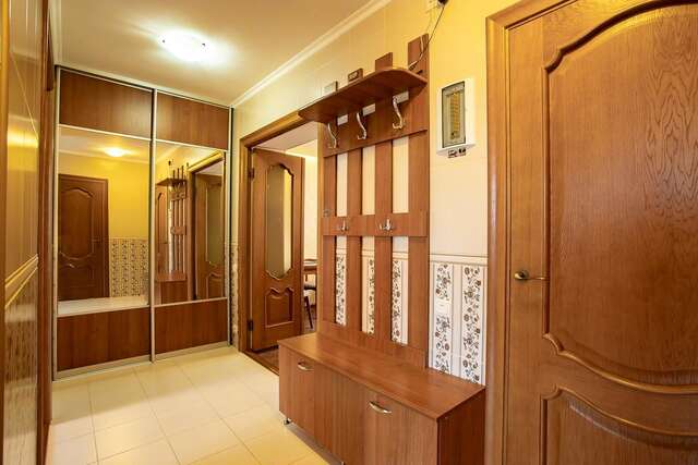 Апартаменты Apartment on Mozolevskogo in the Center of the City Херсон-27